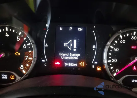 2020 Jeep Renegade Latitude Fwd z USA, uszkodzony, nr VIN ZACNJABB0LPL65586